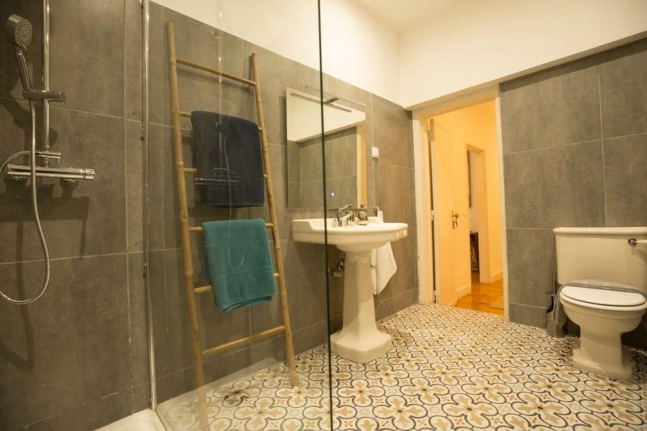 Апартаменти Ola Lisbon - Chiado IV Екстер'єр фото